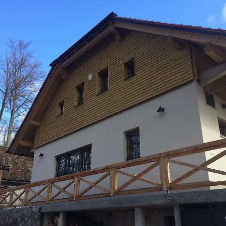 Koca Planina Nad Vrhniko بيت ضيافة *