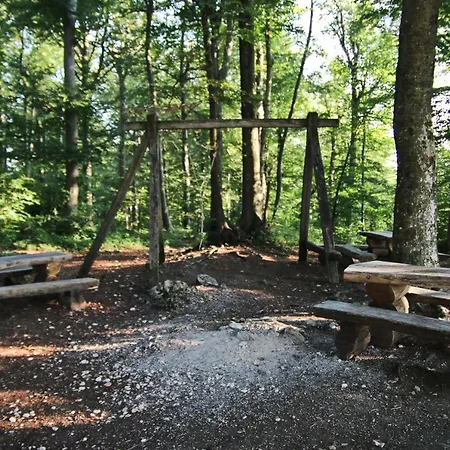 بيت ضيافة Koca Planina Nad Vrhniko *