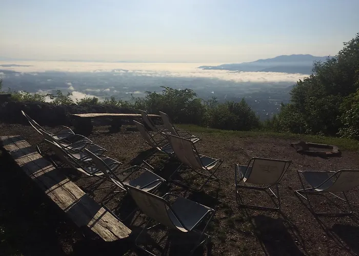 Casa de hóspedes Koca Planina Nad Vrhniko *