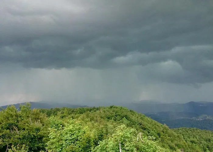Koca Planina Nad Vrhniko * Stara Vrhnika